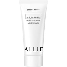 Солнцезащитный BB-гель для лица с SPF50+ PA++++ KANEBO